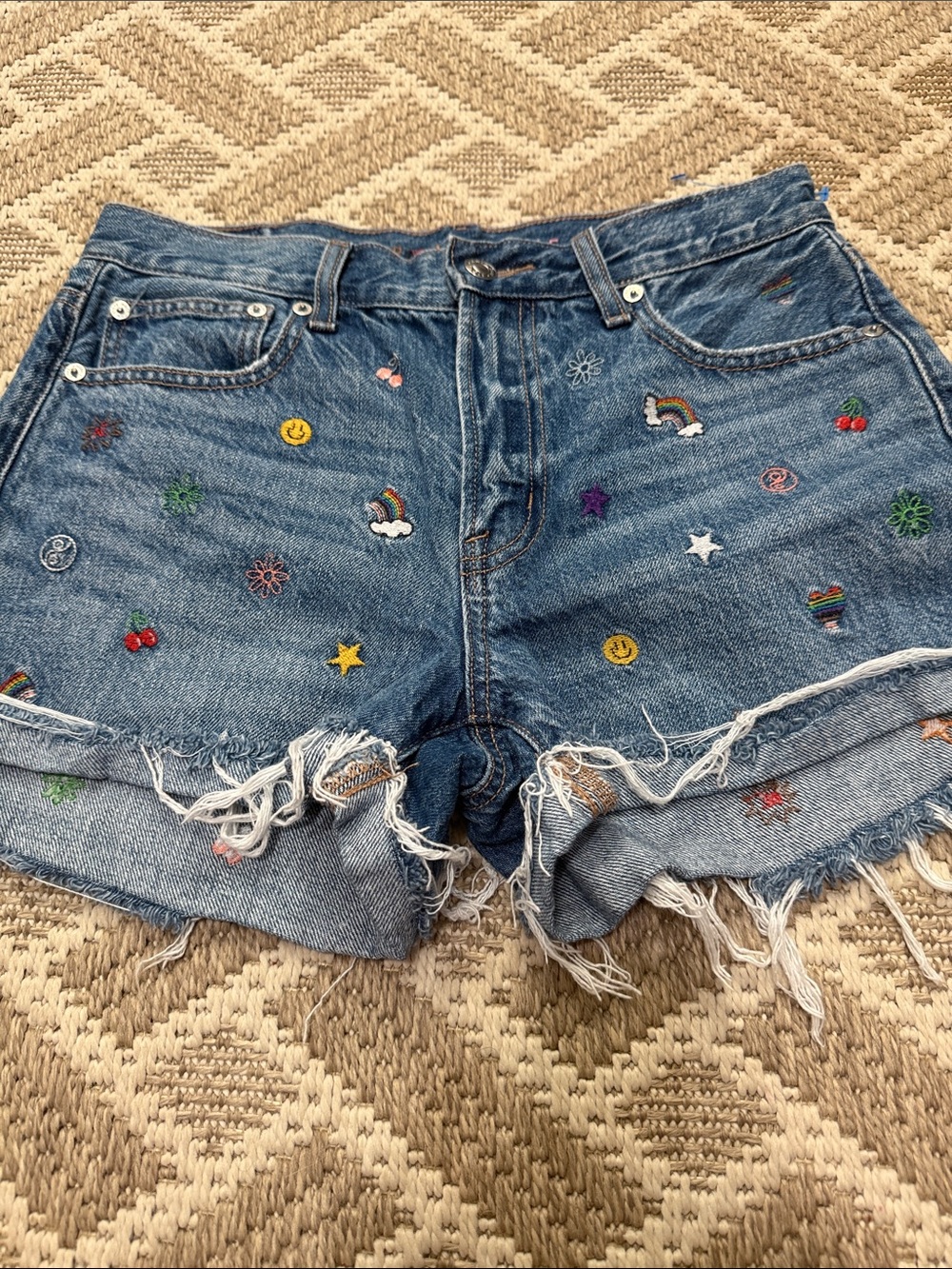 American Eagle Outfitters Blue Embroidered 90’s Boyfriend Short